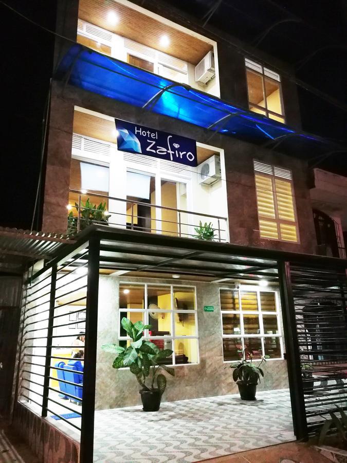 Hotel Zafiro Leticia Bagian luar foto